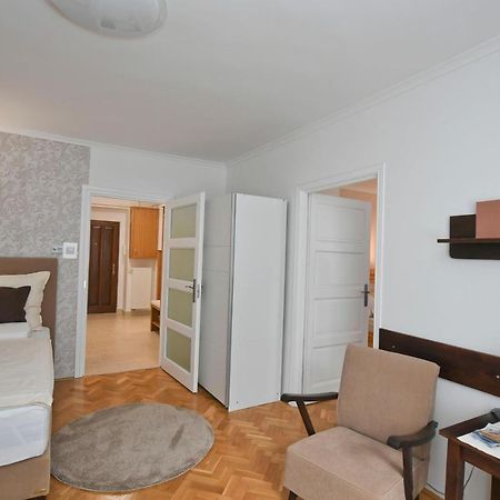 Vicente'S Apartment Eger Luaran gambar